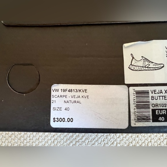 ✨SOLD✨BNIB Collector’s Rick Owens x Veja Sneakers in Butter/Natural 2019 - Picture 12 of 15